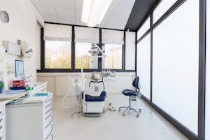 Studio Dentistico Dr. Paolo Paganelli Dr. Cristina Candoli