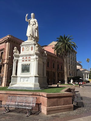 Piazza Eleonora dArborea