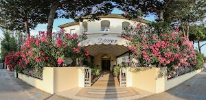 Hotel Dover