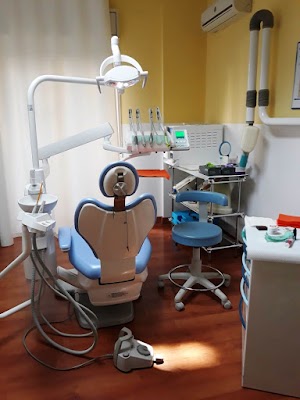 Studio Dentistico Via Ughetti Dott. Di Liberto Giuseppe Dent Ment