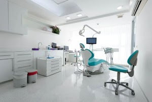 Studio Dentistico Gia Gilardi- su Appuntamento Pronto Soccorso Dentistico 24 Ore Su 24 Chisu Dal 23092020 Al 27092020 Compreso