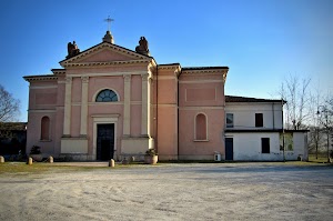 Parrocchia Santa Maria Del Lago