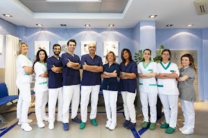 Studio Dentistico Associato Dottori Martintoni Roberto & Serafin Renza