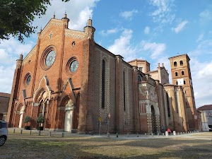 Cattedrale di Santa Maria Assunta e San Gottardo