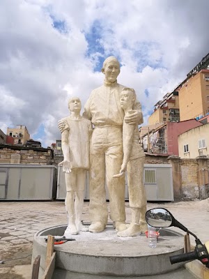 Monumento dedicato a Don Pino Puglisi