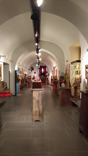 Museo della Maschera, del Folklore e della Civiltà Contadina