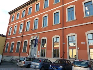 Istituto Professionale dei Servizi A. Olivetti