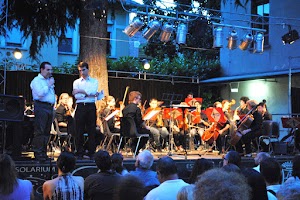 Accademia delle Arti Gerundia - MUSICA DANZA CANTO RECITAZIONE DISEGNO