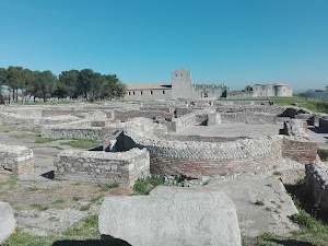 Chiesa SS. Trinità e Resti Templari