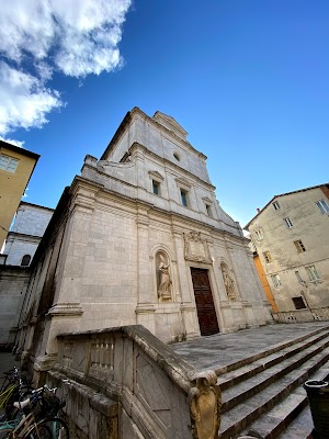 Lucca Via S. Paolino