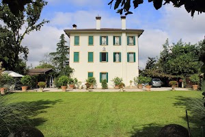 The Home Villa Leonati Art And Garden