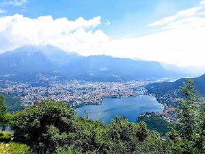 Sasso di Preguda e chiesetta di SantIsidoro