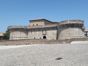 B&B Tra la Rocca e il Mare