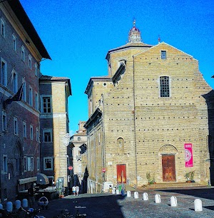 Università degli Studi di Macerata