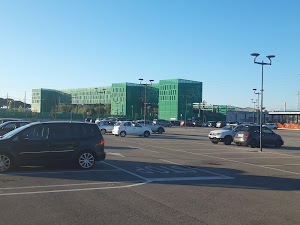 Parking Goletta (AeroportoCentroStazione FS - AirportCenterTrain Station)