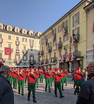 Carnevale di Ivrea (Battle of the Oranges)