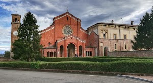 Abbazia di Chiaravalle della Colomba