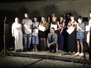 SU UN PALCO - Accademia di alta formazione musicale