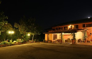 Pineta Country House - Dormire a San Severino,Strutture ricettive