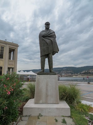Statua di Nazario Sauro