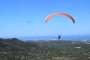 Aero Club Fly Way - Scuola di Parapendio, Paramotore e Voli Turistici in Tandem