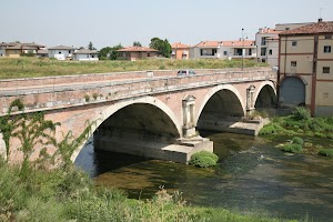 Ponte sul Tesina