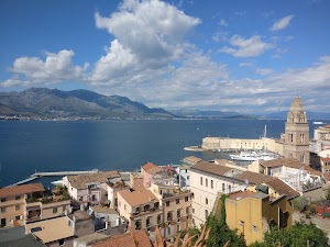 Bed and Breakfast il Vecchio e Il Mare - Gaeta