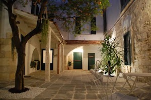 Palazzo Bianchi - B&B TRANI